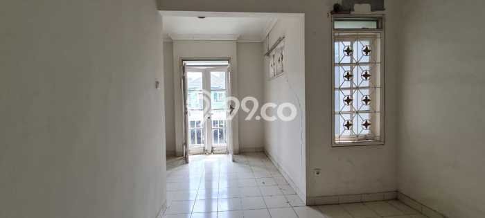 Jual Rumah Eksklusif 3 KT di Kota Wisata, Bogor Jual Rumah Eksklusif 3 KT di Kota Wisata, Bogor