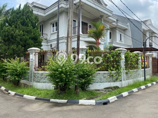 Rumah Elit Modern Tanpa Renovasi di Jatikarya Bekasi Rumah Elit Modern Tanpa Renovasi di Jatikarya Bekasi