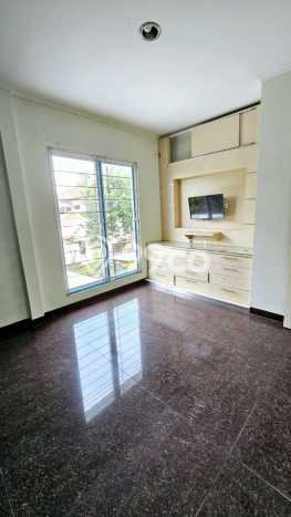 Rumah Minimalis 3 KT LT 133m2 di Legenda Wisata Rumah Minimalis 3 KT LT 133m2 di Legenda Wisata