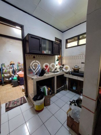 Siap Huni Hunian Elit 6 Kamar di Lengkong Dekat ke Mana Pun Siap Huni Hunian Elit 6 Kamar di Lengkong Dekat ke Mana Pun