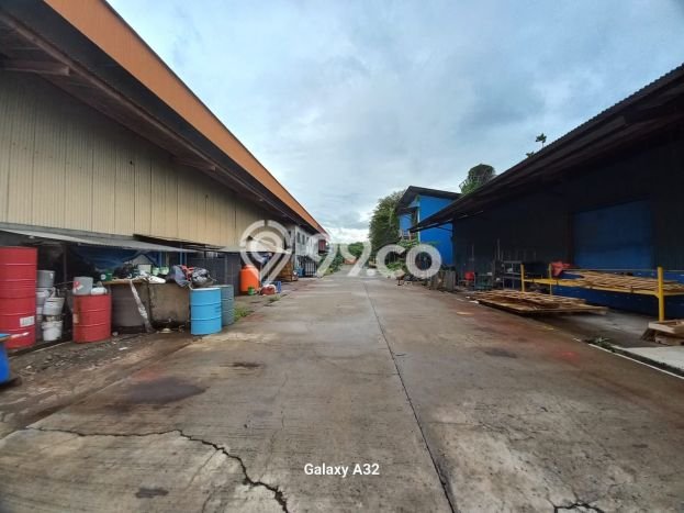 Unit Pabrik Dijual di Bekasi LT 19945m2 & LB 13000m2 Unit Pabrik Dijual di Bekasi LT 19945m2 & LB 13000m2
