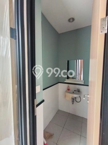 Disewakan Cepat Rumah Kondisi Bagus di Area Lippo Cikarang, Cikarang Disewakan Cepat Rumah Kondisi Bagus di Area Lippo Cikarang, Cikarang