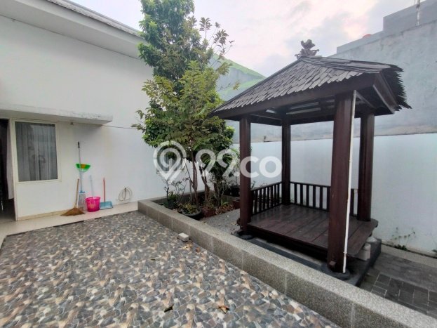Rumah Modern Minimalis 3 Kamar Bisa Langsung Pindah di Lippo Cikarang Rumah Modern Minimalis 3 Kamar Bisa Langsung Pindah di Lippo Cikarang