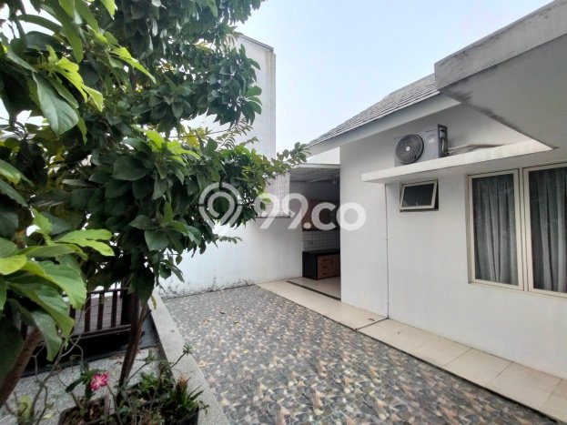 Rumah Modern Minimalis 3 Kamar Bisa Langsung Pindah di Lippo Cikarang Rumah Modern Minimalis 3 Kamar Bisa Langsung Pindah di Lippo Cikarang