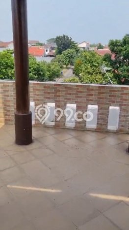 Rumah Strategis Modern Lb 300m2 di Lippo Cikarang, Cikarang Rumah Strategis Modern Lb 300m2 di Lippo Cikarang, Cikarang