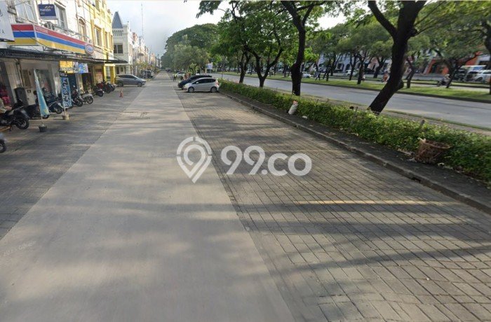 Ruko Disewa di Bekasi dengan LB 80m2 Area Komersial Ramai Ruko Disewa di Bekasi dengan LB 80m2 Area Komersial Ramai