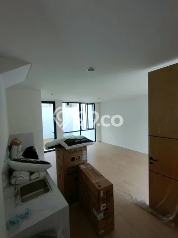 Lokasi terbaik! Rumah siap pakai dikontrakkan di Subang LB 86m2 Lokasi terbaik! Rumah siap pakai dikontrakkan di Subang LB 86m2