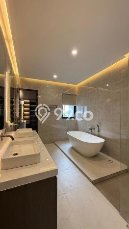 Siap Huni Hunian Elit 4 Kamar di Lippo Cikarang Dekat ke Mana Pun Siap Huni Hunian Elit 4 Kamar di Lippo Cikarang Dekat ke Mana Pun