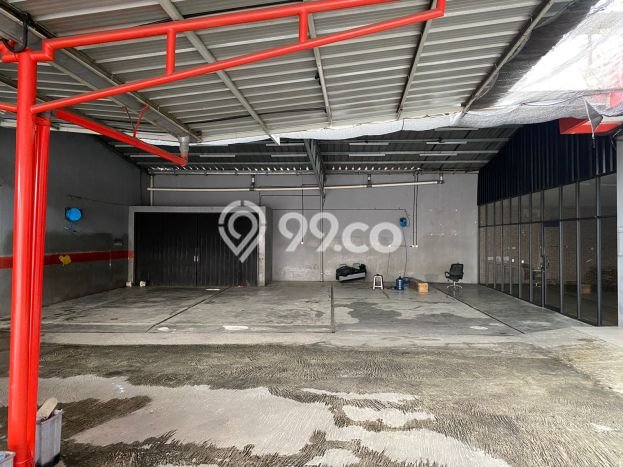 Pabrik Kawasan Komersial di Kemanggisan, Luas 300m², For Rent, Ready Pakai Pabrik Kawasan Komersial di Kemanggisan, Luas 300m², For Rent, Ready Pakai