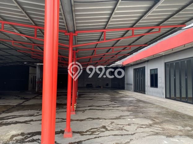 Pabrik Kawasan Komersial di Kemanggisan, Luas 300m², For Rent, Ready Pakai Pabrik Kawasan Komersial di Kemanggisan, Luas 300m², For Rent, Ready Pakai
