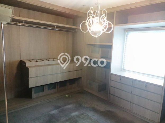 Disewakan Apartemen Terjangkau 3 BR di Senayan Jakarta Pusat Disewakan Apartemen Terjangkau 3 BR di Senayan Jakarta Pusat