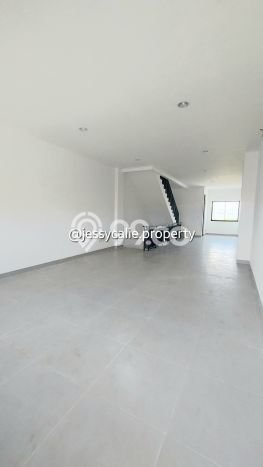 Ruko For Rent di Teluk Naga, Luas 243m², Area Berkembang Ruko For Rent di Teluk Naga, Luas 243m², Area Berkembang