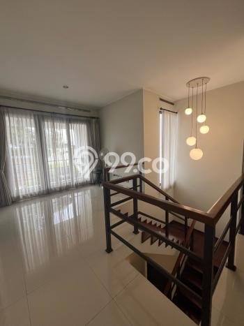 Rumah Mewah LB 135m2 Siap Pakai Desain Elegan di Cigadung, Bandung Rumah Mewah LB 135m2 Siap Pakai Desain Elegan di Cigadung, Bandung