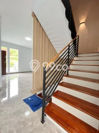 Rumah Luxury Modern Siap Huni di Dago Bandung Rumah Luxury Modern Siap Huni di Dago Bandung