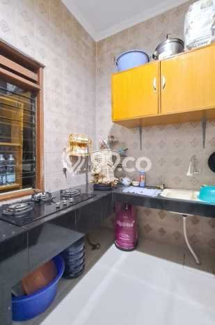 PENAWARAN EKSKLUSIF! Rumah kawasan Rungkut, 2 KM, Area Premium, Luas 170m2m² Bangunan 150m2m² PENAWARAN EKSKLUSIF! Rumah kawasan Rungkut, 2 KM, Area Premium, Luas 170m2m² Bangunan 150m2m²