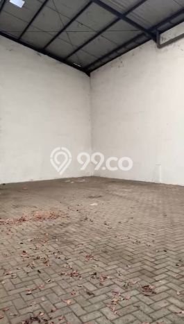 Gudang Bagus Dijual LB 180m2 Lokasi Strategis Surabaya Area Cocok untuk Berbisnis Gudang Bagus Dijual LB 180m2 Lokasi Strategis Surabaya Area Cocok untuk Berbisnis