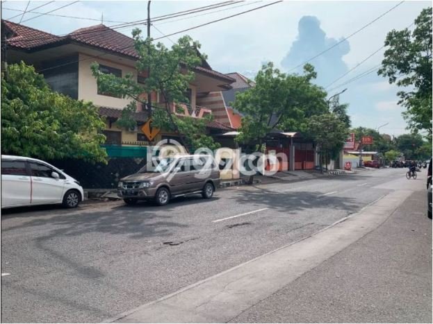 Dijual Rumah Premium dengan Fasilitas Sekitar Lengkap di Gayungan, Surabaya Dijual Rumah Premium dengan Fasilitas Sekitar Lengkap di Gayungan, Surabaya