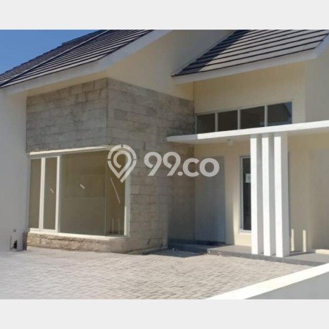 For Sale Rumah 2 Kamar Lokasi Ideal Nyaman dan Strategis di Waru For Sale Rumah 2 Kamar Lokasi Ideal Nyaman dan Strategis di Waru