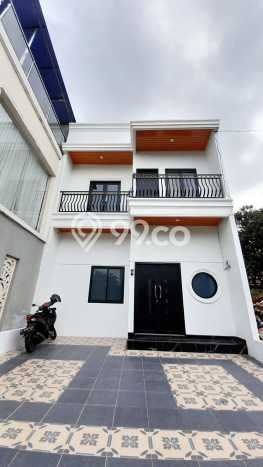 Rumah Modern 3 KT di Cibubur Jakarta Timur Unfurnished Rumah Modern 3 KT di Cibubur Jakarta Timur Unfurnished