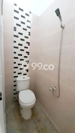 For Sale Hunian Rumah Terawat 3 KT di Kalisari, Jakarta Timur For Sale Hunian Rumah Terawat 3 KT di Kalisari, Jakarta Timur
