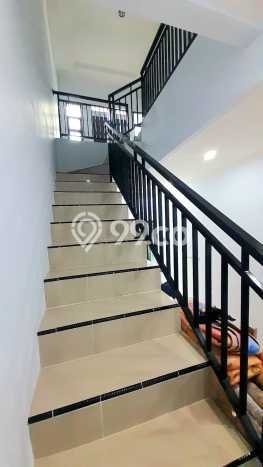 Rumah Modern 4 KT di Kalisari Jakarta Timur Unfurnished Rumah Modern 4 KT di Kalisari Jakarta Timur Unfurnished