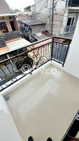 Rumah Modern 4 KT di Kalisari Jakarta Timur Unfurnished Rumah Modern 4 KT di Kalisari Jakarta Timur Unfurnished