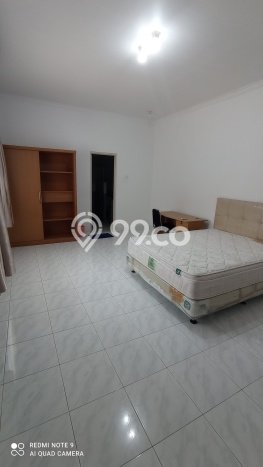 HARGA TERBAIK! Rumah di , 4 KM, Lingkungan Sejuk, LT 250m2m² Bangunan 300m2m² HARGA TERBAIK! Rumah di , 4 KM, Lingkungan Sejuk, LT 250m2m² Bangunan 300m2m²