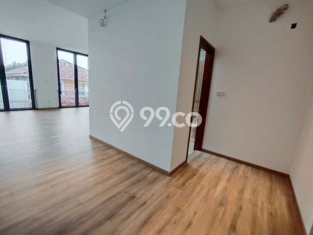 Rumah Mewah LB 350m2 Siap Pakai Desain Elegan di Lippo Karawaci, Tangerang Rumah Mewah LB 350m2 Siap Pakai Desain Elegan di Lippo Karawaci, Tangerang