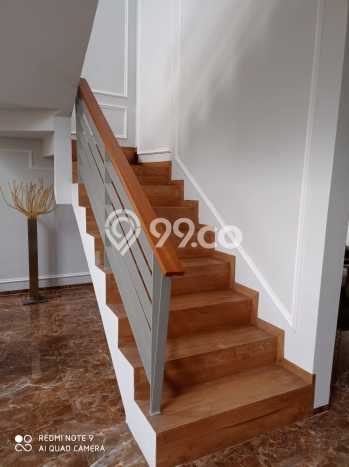 Rumah Elit Modern Tanpa Renovasi di Lippo Karawaci Tangerang Rumah Elit Modern Tanpa Renovasi di Lippo Karawaci Tangerang