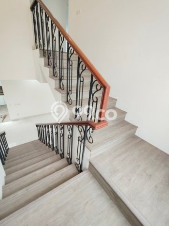 Jual Rumah Luas Megah Dengan View Eksklusif di Lippo Karawaci, Tangerang Jual Rumah Luas Megah Dengan View Eksklusif di Lippo Karawaci, Tangerang