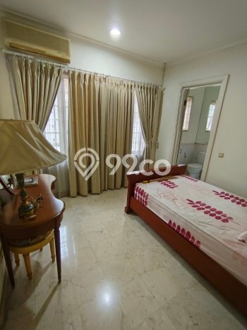 Jarang Ada! Rumah Sewa 4 Kamar Bagus Siap Huni Lippo Karawaci Jarang Ada! Rumah Sewa 4 Kamar Bagus Siap Huni Lippo Karawaci
