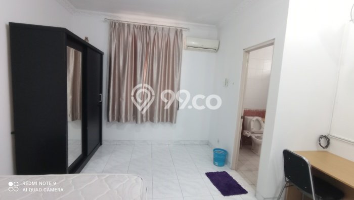HARGA TERBAIK! Rumah di , 4 KM, Lingkungan Sejuk, LT 250m2m² Bangunan 300m2m² HARGA TERBAIK! Rumah di , 4 KM, Lingkungan Sejuk, LT 250m2m² Bangunan 300m2m²