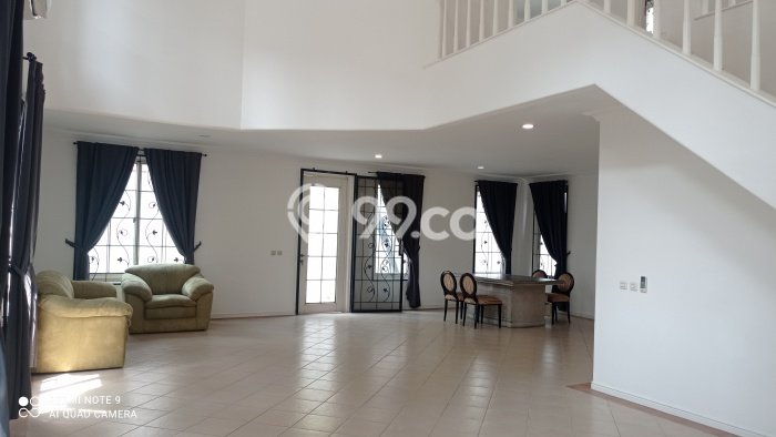 Disewakan! Rumah 4 Kamar Tidur &
3 Kamar Mandi di Lippo Karawaci, Tangerang Disewakan! Rumah 4 Kamar Tidur &
3 Kamar Mandi di Lippo Karawaci, Tangerang