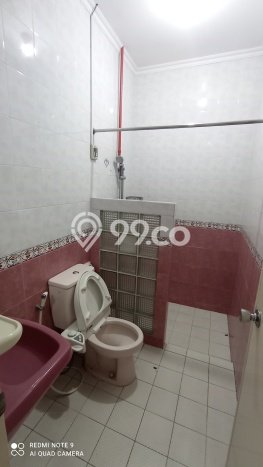 HARGA TERBAIK! Rumah di , 4 KM, Lingkungan Sejuk, LT 250m2m² Bangunan 300m2m² HARGA TERBAIK! Rumah di , 4 KM, Lingkungan Sejuk, LT 250m2m² Bangunan 300m2m²