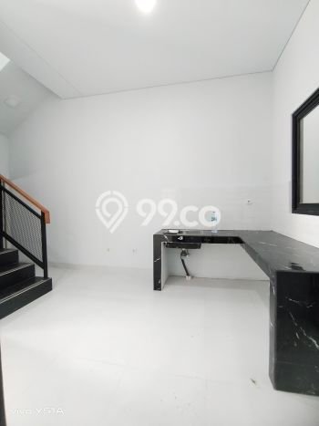 Rumah Modern Cantik 4 KT Siap Huni di Jagakarsa Rumah Modern Cantik 4 KT Siap Huni di Jagakarsa