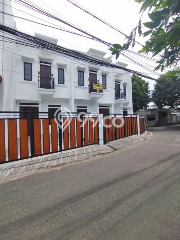 Jual Rumah Bagus Siap Huni LB 100m2 di Jagakarsa, Jakarta Selatan Jual Rumah Bagus Siap Huni LB 100m2 di Jagakarsa, Jakarta Selatan