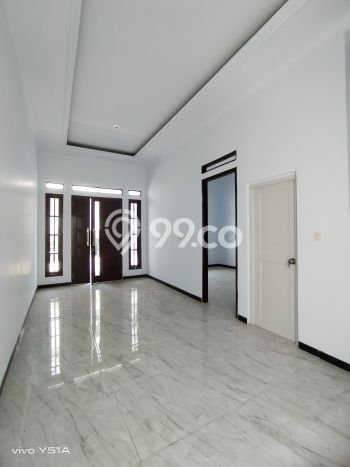 Rumah Strategis Modern Lb 150m2 di Cilandak, Jakarta Selatan Rumah Strategis Modern Lb 150m2 di Cilandak, Jakarta Selatan