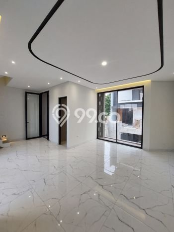 Rumah Modern Cantik 5 KT Bisa Langsung Pindah di Jagakarsa Rumah Modern Cantik 5 KT Bisa Langsung Pindah di Jagakarsa