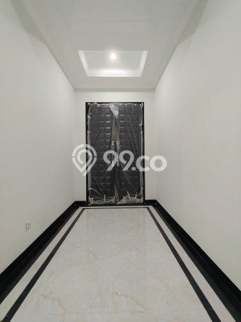 Rumah Modern Minimalis 4 Kamar Siap Huni di Ciracas Rumah Modern Minimalis 4 Kamar Siap Huni di Ciracas