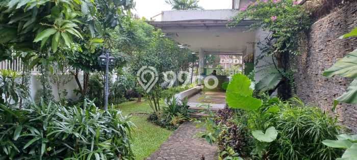 Hunian Modern Disewakan 4 Kamar di Menteng Bisa Nego Hunian Modern Disewakan 4 Kamar di Menteng Bisa Nego