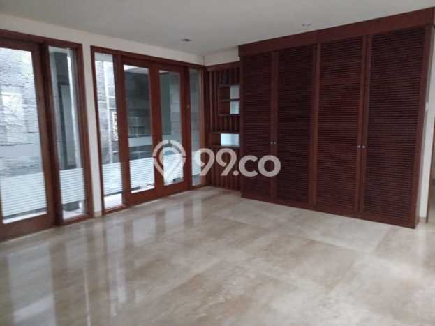 Rumah Cantik Siap Huni Di Menteng Luas 700m2 Lokasi Strategis Rumah Cantik Siap Huni Di Menteng Luas 700m2 Lokasi Strategis