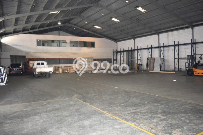 Lokasi Strategis! Dijual Gudang Bisnis di Karawang Barat, Karawang Kondisi Bagus Lokasi Strategis! Dijual Gudang Bisnis di Karawang Barat, Karawang Kondisi Bagus
