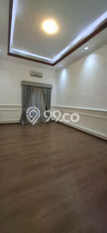 BEST DEAL Rumah Mewah 8 BR Disewakan di Jakarta Pusat Siap Pakai BEST DEAL Rumah Mewah 8 BR Disewakan di Jakarta Pusat Siap Pakai