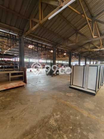 Gudang For Rent di Cukang Galih, Luas 3871m², Area Bisnis, Jalan Utama Gudang For Rent di Cukang Galih, Luas 3871m², Area Bisnis, Jalan Utama