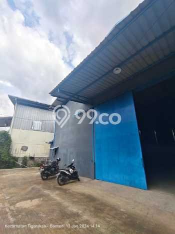 LOKASI POTENSIAL! Gudang For Rent Kawasan Tigaraksa, Luas 700m², Siap Usaha LOKASI POTENSIAL! Gudang For Rent Kawasan Tigaraksa, Luas 700m², Siap Usaha