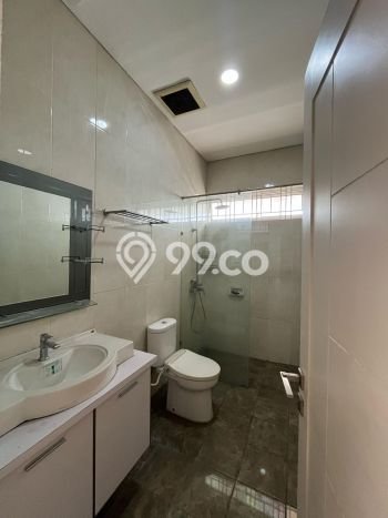 Rumah Elit Modern Tanpa Renovasi di Cikupa Citra Raya Tangerang Rumah Elit Modern Tanpa Renovasi di Cikupa Citra Raya Tangerang