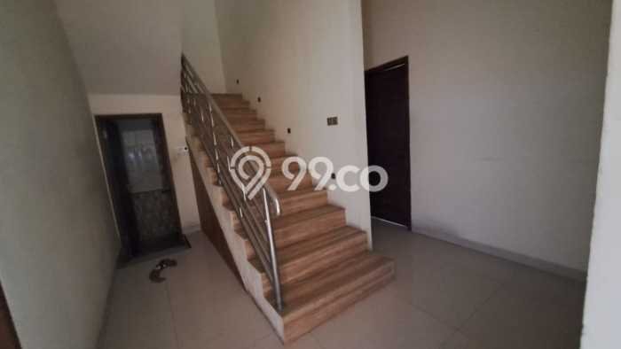 For Sale Hunian Rumah Terawat 5 Kamar di Cikupa Citra Raya, Tangerang For Sale Hunian Rumah Terawat 5 Kamar di Cikupa Citra Raya, Tangerang