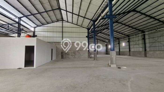 LOKASI SUPER STRATEGIS! Gudang Kawasan Tigaraksa, Luas 1250m², Area Bisnis LOKASI SUPER STRATEGIS! Gudang Kawasan Tigaraksa, Luas 1250m², Area Bisnis