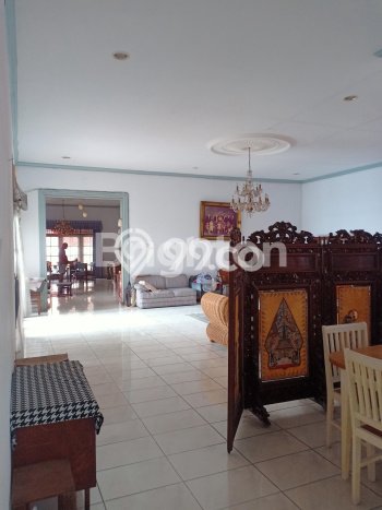 Dijual Hunian Mewah dengan Fasilitas Sekitar Komplit di Kebon Jeruk, Jakarta Barat Dijual Hunian Mewah dengan Fasilitas Sekitar Komplit di Kebon Jeruk, Jakarta Barat