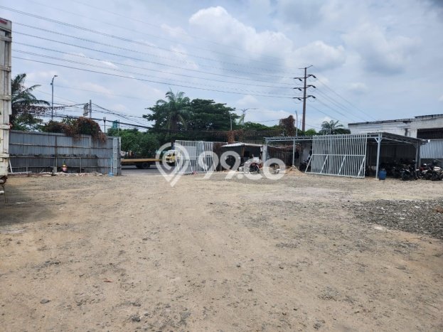 Tanah Dijual Area Strategis di Daan Mogot Jakarta Barat 4200m2 Tanah Dijual Area Strategis di Daan Mogot Jakarta Barat 4200m2